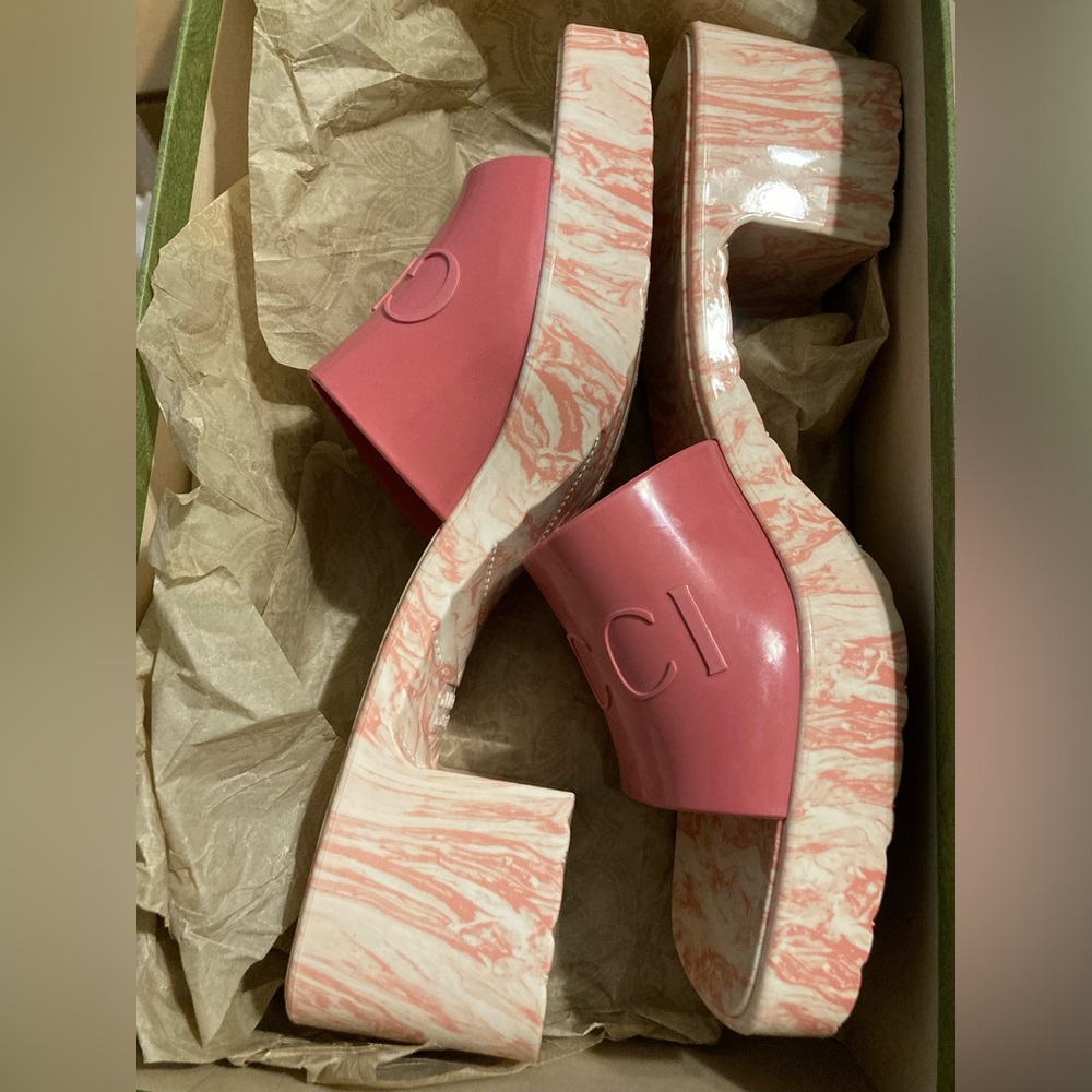 Gucci Pink and Cream Marble Mules - Picture 3 of 4
